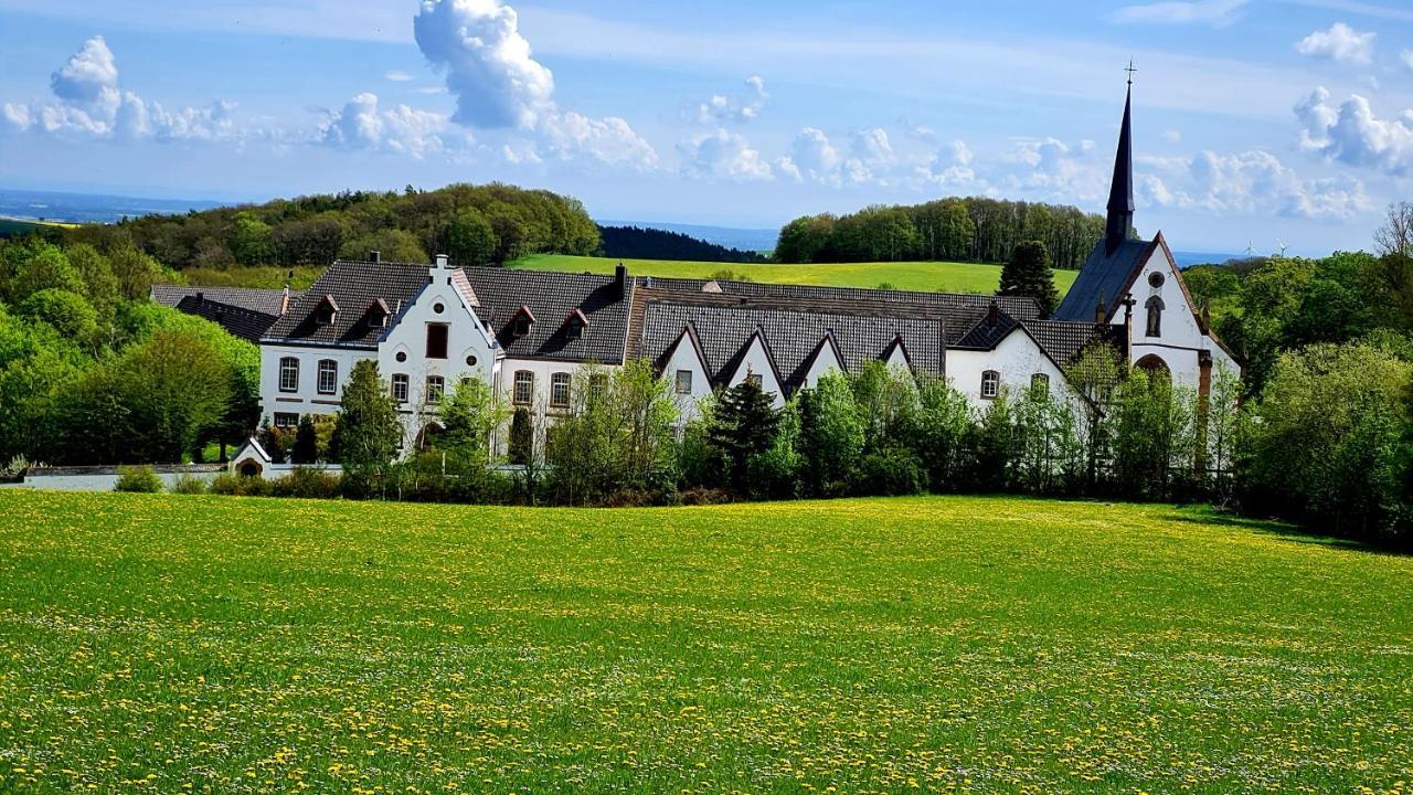 Eifelhof Mit Obstbaumwiese Nideggen Exteriér fotografie